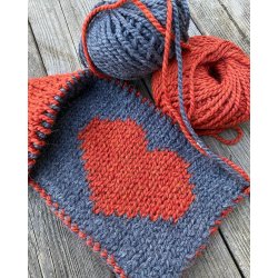 Strikkeoppskrift dobbelstrikket sitteunderlag strikkes i Drops Andes