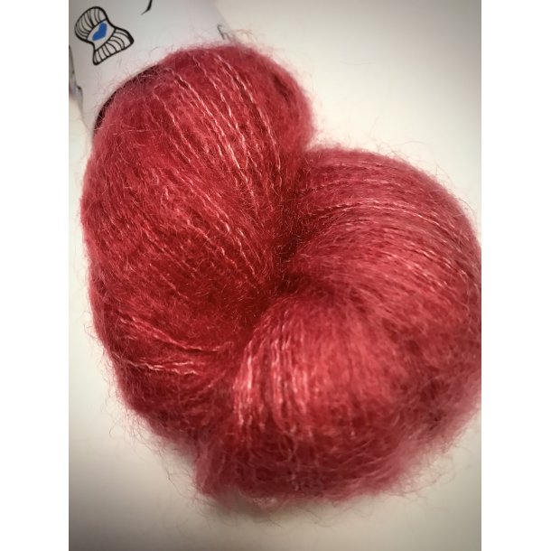 Hndfarget Superkid mohair og mulberrysilk 50 gram Bringebr