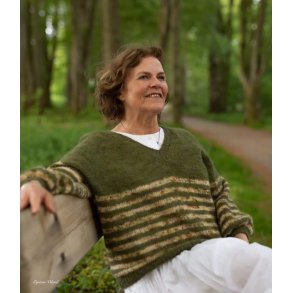 Florlett genser med v-hals