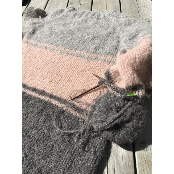 Florlett trio - enkel raglangenser strikkes ovenfra og ned