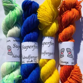 Hndfarget Superfin merino med forsterkning 20g - Primr