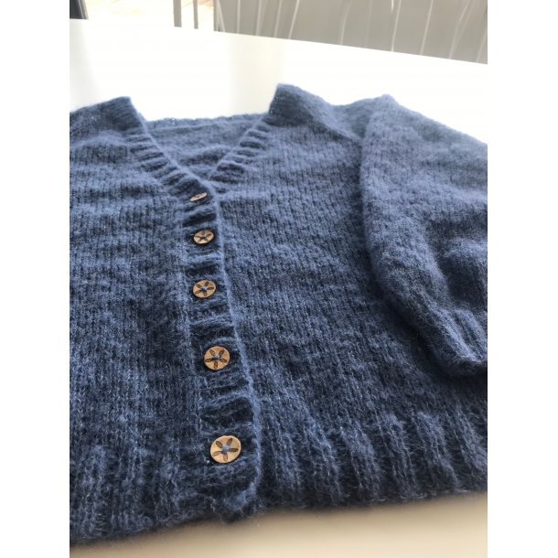 Florlett jakken - med v-hals