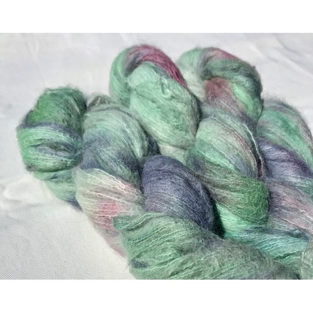 Hndfarget Brushed baby Suri Alpaca Silk 50g Pastell