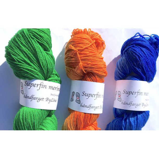 Hndfarget Superfin merino med forsterkning 100g - Primr