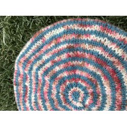 Hndfarget Vilje strikkepakke med lue (2 modeller), fleecekant og votter